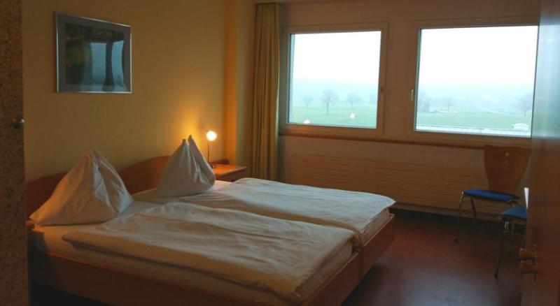 Tailormade Hotel Stans Sued Екстер'єр фото